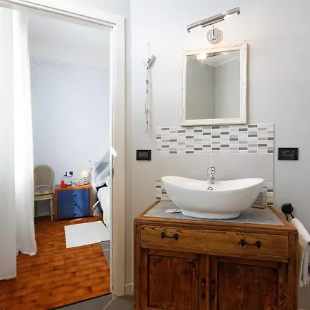 Ca Dal Busc Bed & Breakfast Sostegno